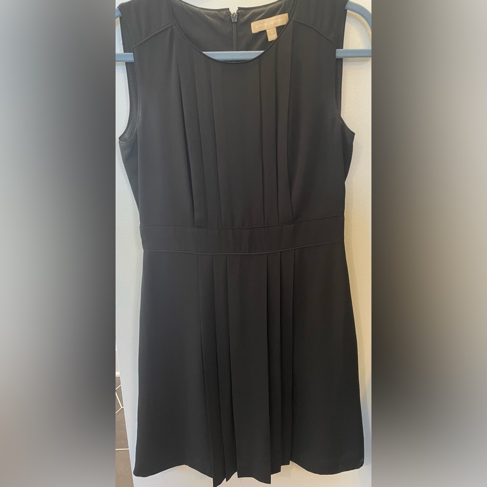 Banana republic A-line dress with pleated details on front and back